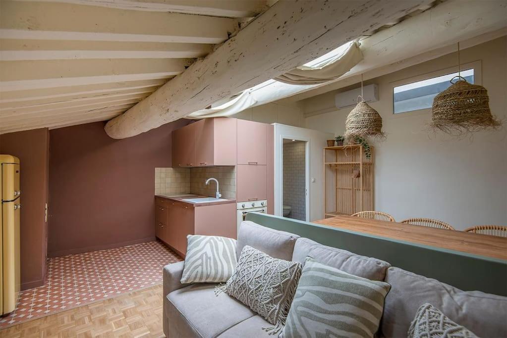 Cozy Love Nest Near The Old Port Марсель Номер фото